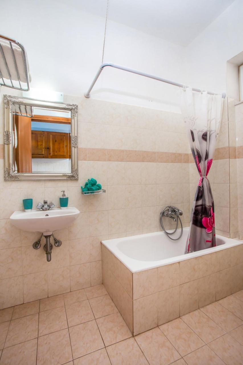 Iatridis Studios Faliraki (Adults Only) Extérieur photo