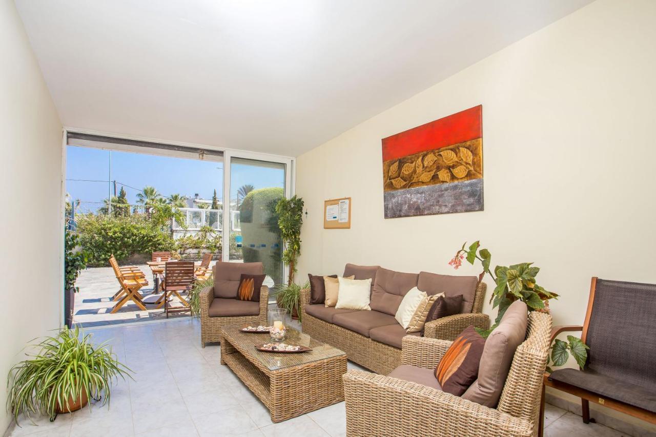Iatridis Studios Faliraki (Adults Only) Extérieur photo