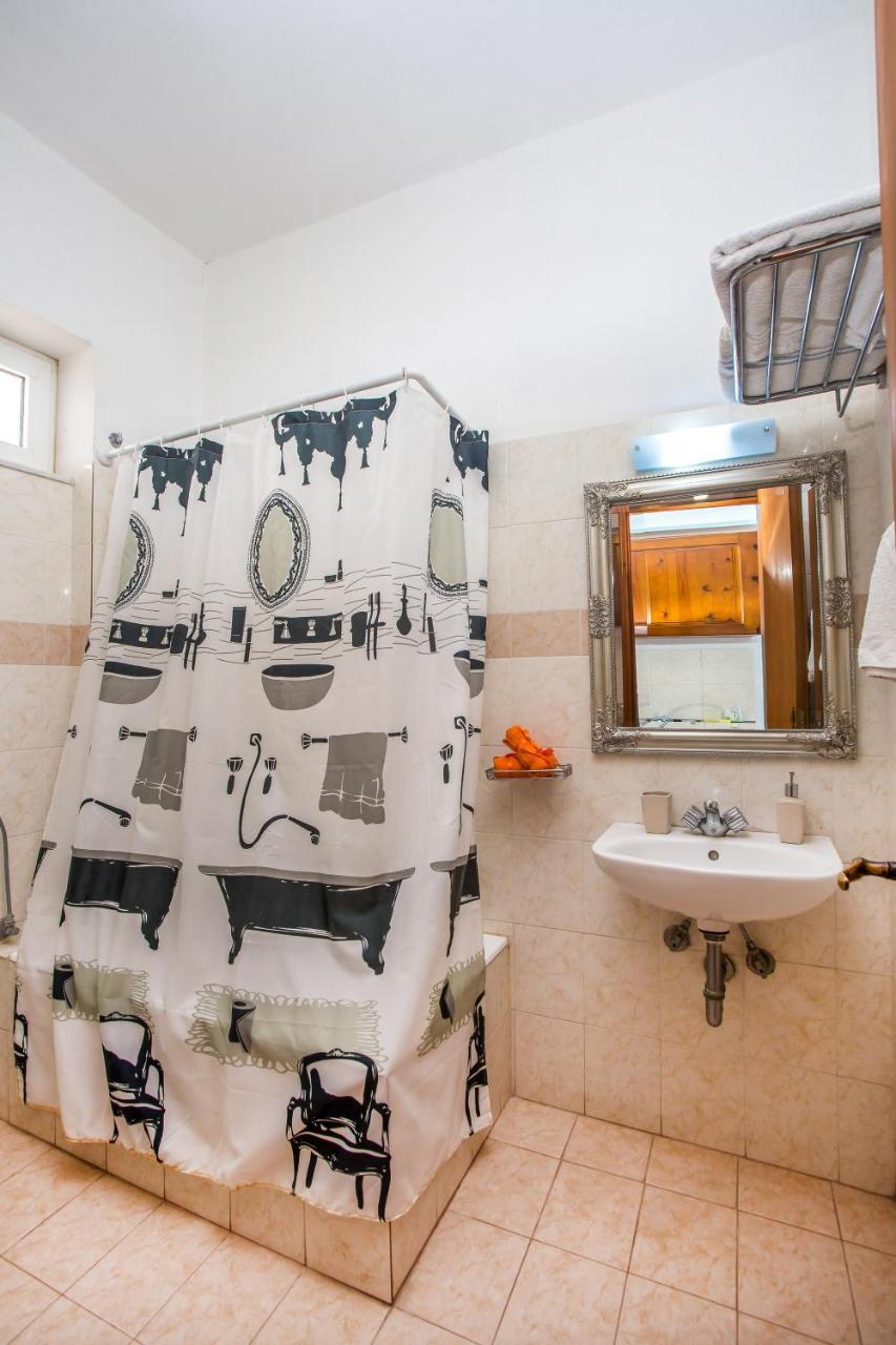 Iatridis Studios Faliraki (Adults Only) Extérieur photo